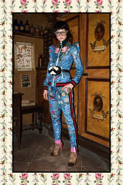 Look 12